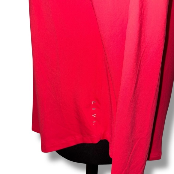 NWT LANE BRYANT LIVI Wicking Cut-Out Back Top - Coral 18/20 - Picture 8 of 16